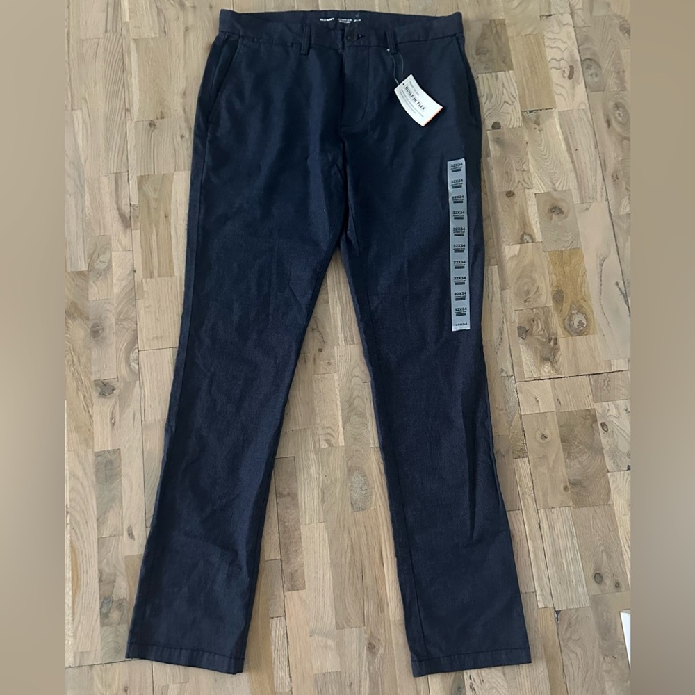 Old Navy Men's Dark Blue Chinos